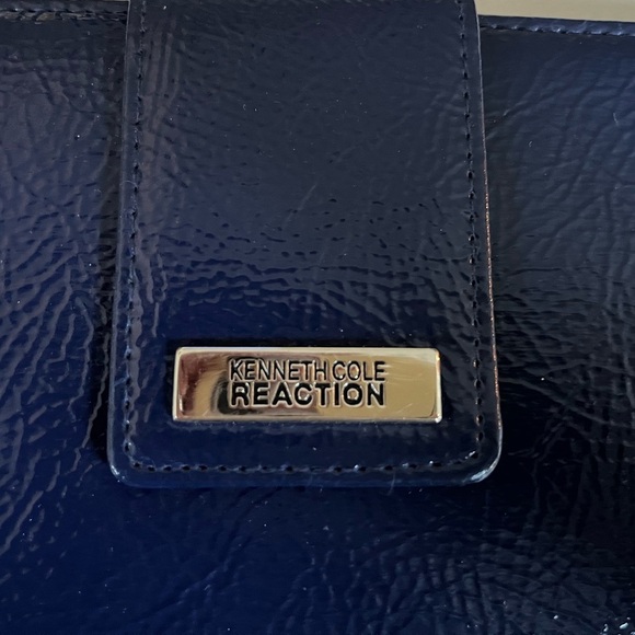 Kenneth Cole Reaction Patent Lapis Blue Mirrored Snap Shut Bifold Wallet - Picture 7 of 8